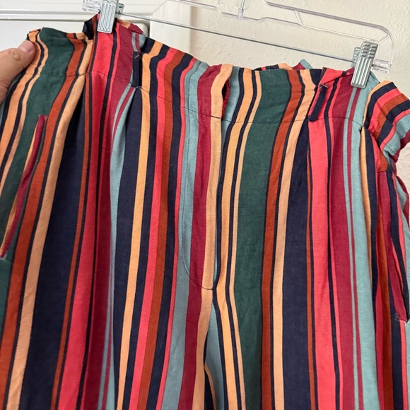 FARM RIO striped rainbow linen blend wide leg cropped trousers - Picture 3 of 10